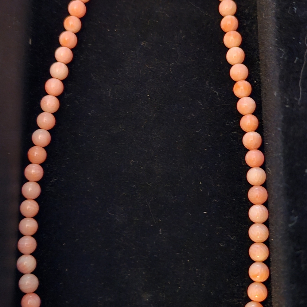 Elegant Pink Rhodocrosite Beaded Necklace
